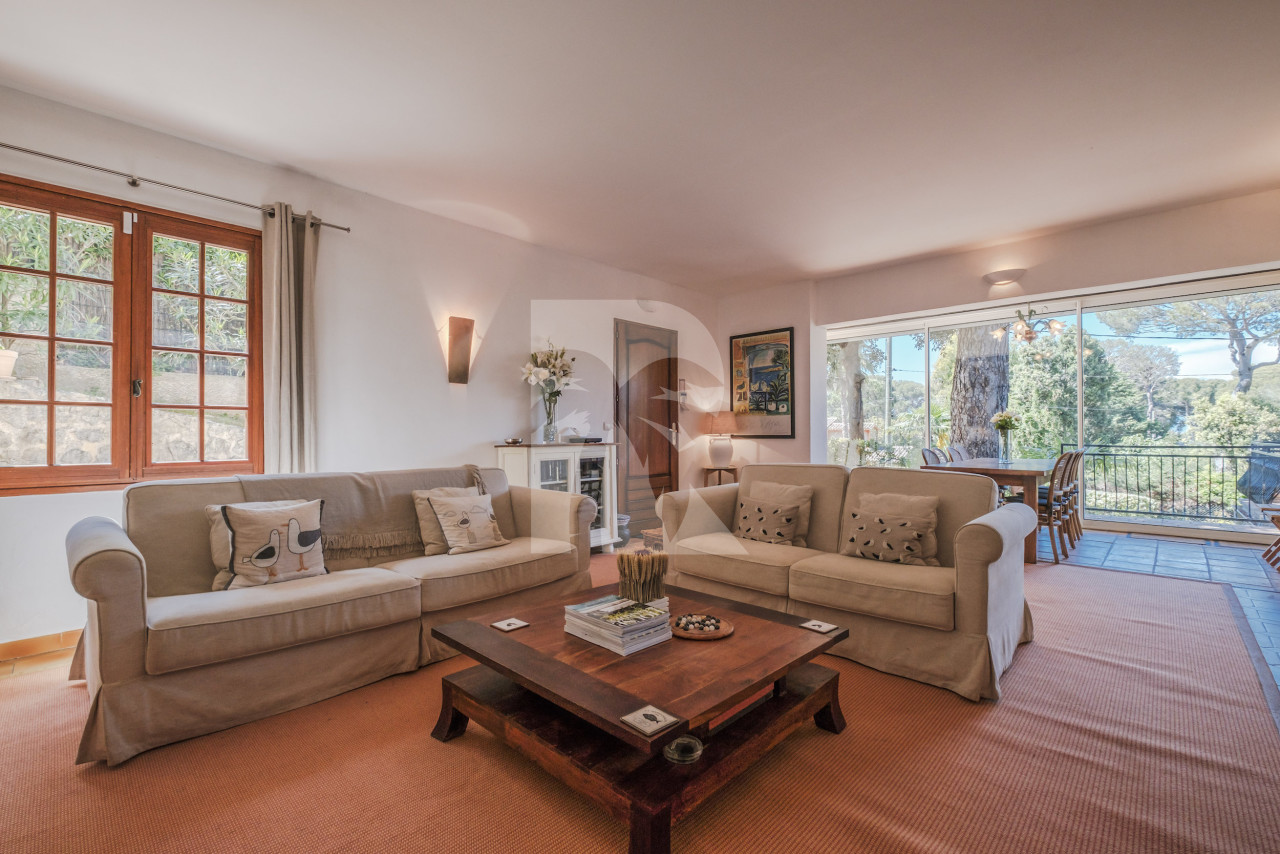 villa in Cap d'Antibes : Rent this charming Villa close to the Garoupe Beach on Cap d Antibes - Photo 8