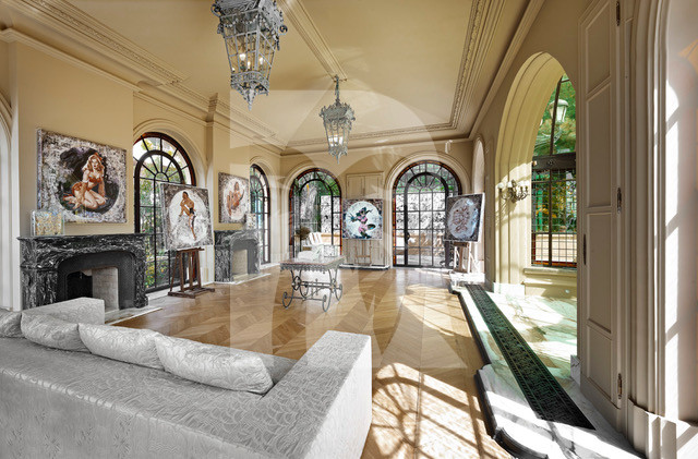 villa in Cannes : Rent Magnificent 8  bedroom Chateau styled villa in the hills of Cannes, ideal for events and large groups - Photo 6