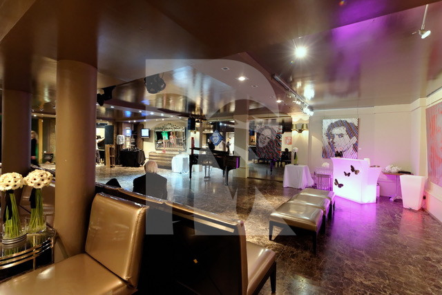 villa in Cannes : Rent Magnificent 8  bedroom Chateau styled villa in the hills of Cannes, ideal for events and large groups - Photo 8