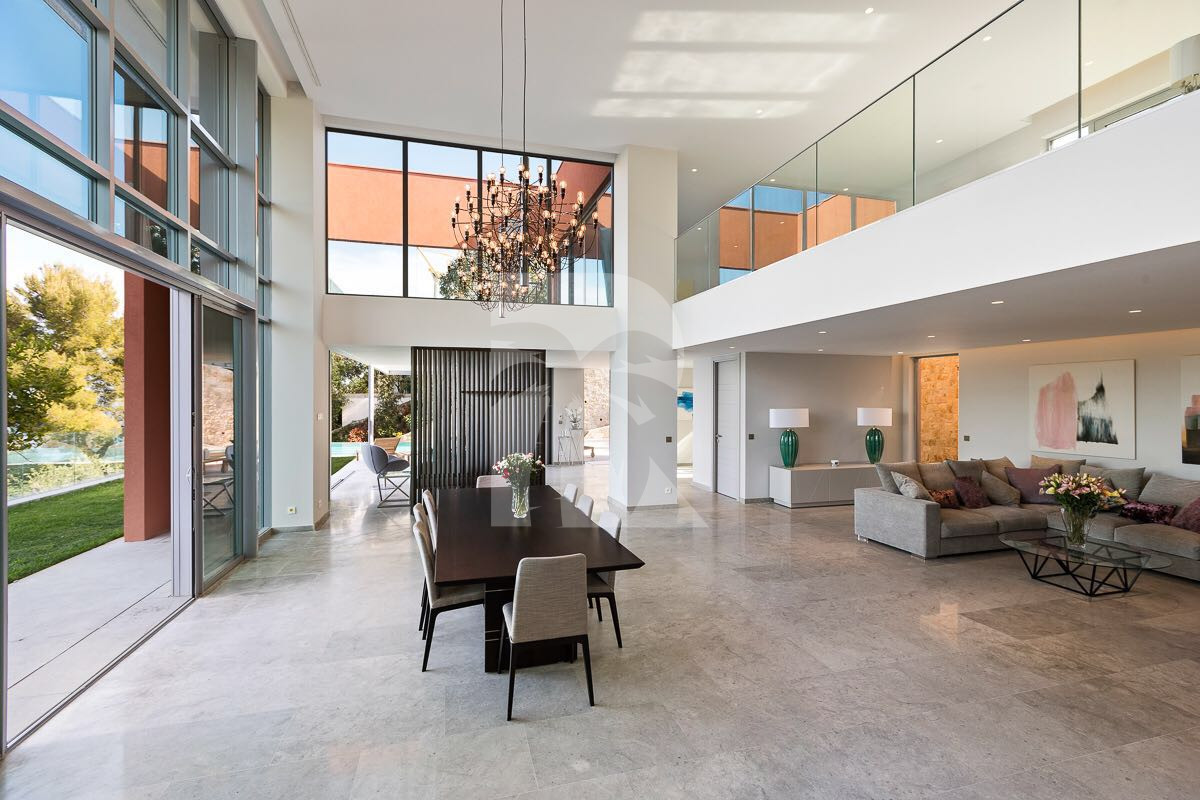 villa in Saint-Jean-Cap-Ferrat : Rent Stunning property in Beaulieu with incredible views over the Sea, Monaco and Cap d'antibes - Photo 10