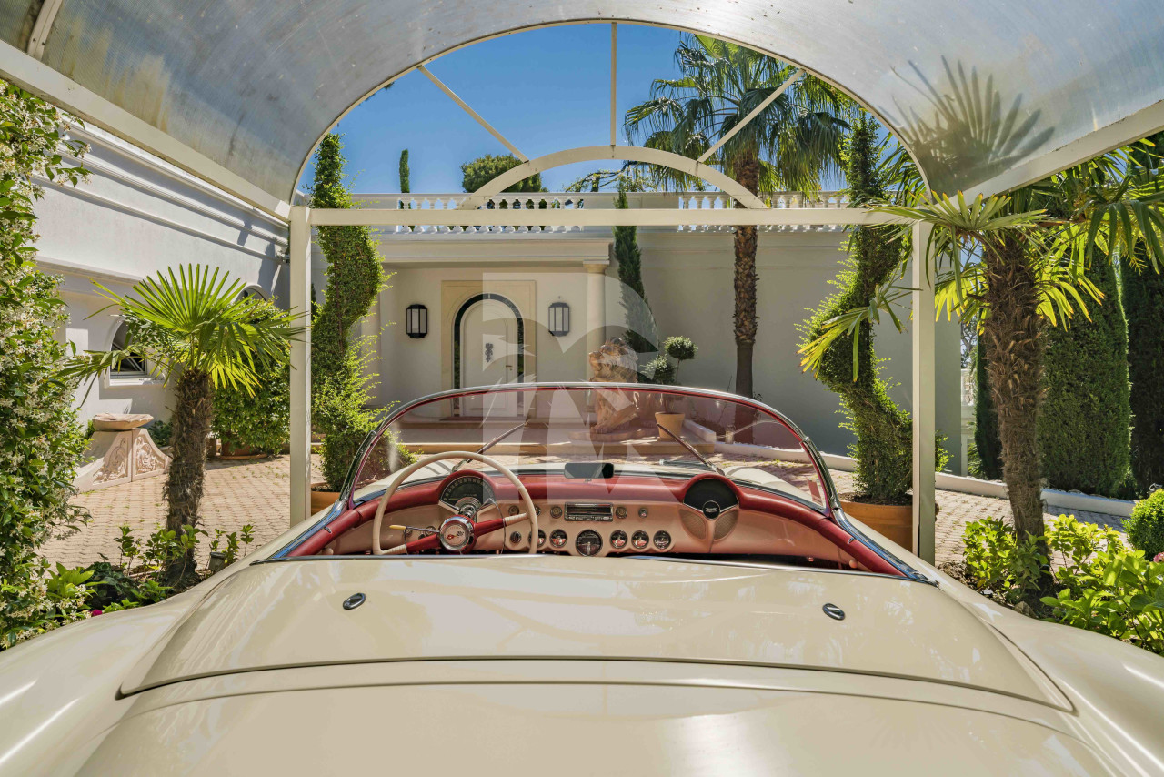 villa in Saint-Jean-Cap-Ferrat : Rent incredible 6 bedroom property located in St Jean Cap Ferrat with stunning views over the sea - Photo 5