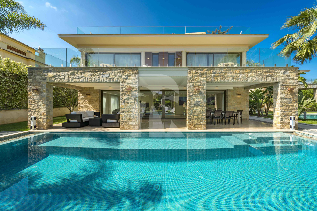 villa in Saint-Jean-Cap-Ferrat : Rent amazing private domaine comprised of three villas with swimming pool in Saint Jean Cap Ferrat - Photo 6