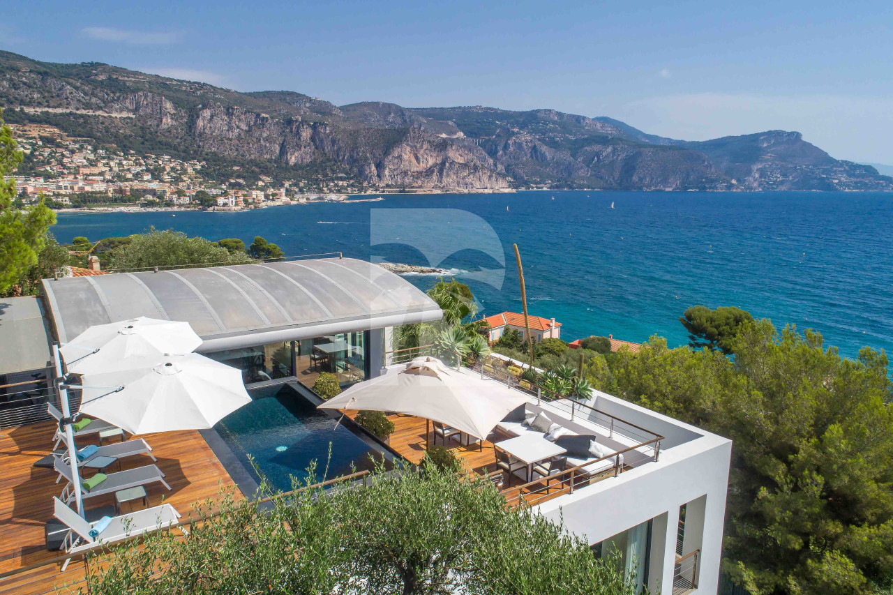 villa in Saint-Jean-Cap-Ferrat : Rent unique modern villa with panoramic sea view in Saint Jean Cap Ferrat - Photo 8
