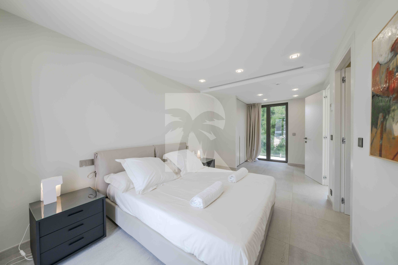 villa in Saint-Jean-Cap-Ferrat : Rent amazing private domaine comprised of three villas with swimming pool in Saint Jean Cap Ferrat - Photo 11