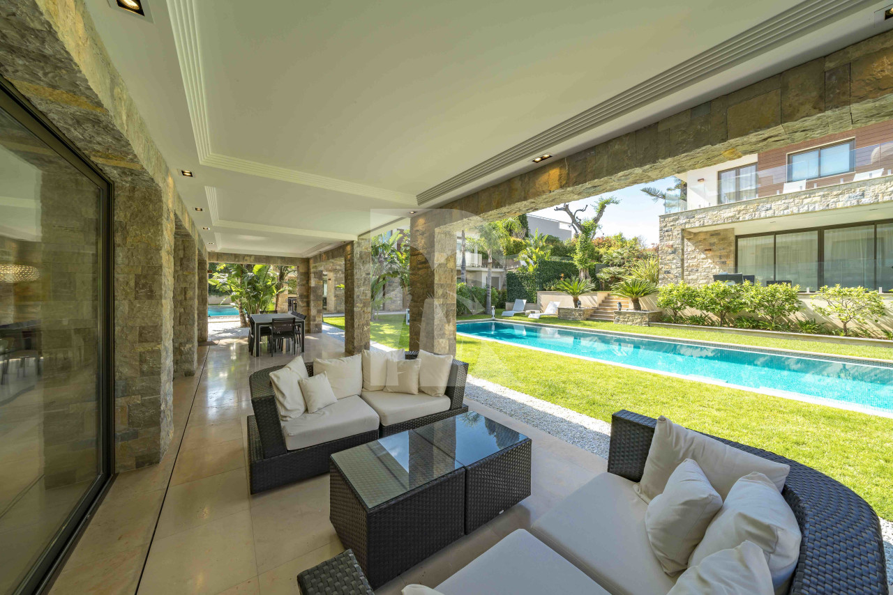 villa in Saint-Jean-Cap-Ferrat : Rent amazing private domaine comprised of three villas with swimming pool in Saint Jean Cap Ferrat - Photo 5
