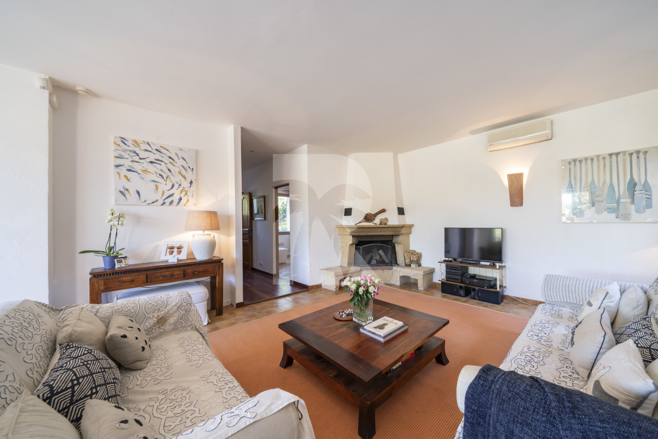 villa in Cap d'Antibes : Rent this charming Villa close to the Garoupe Beach on Cap d Antibes - Photo 9