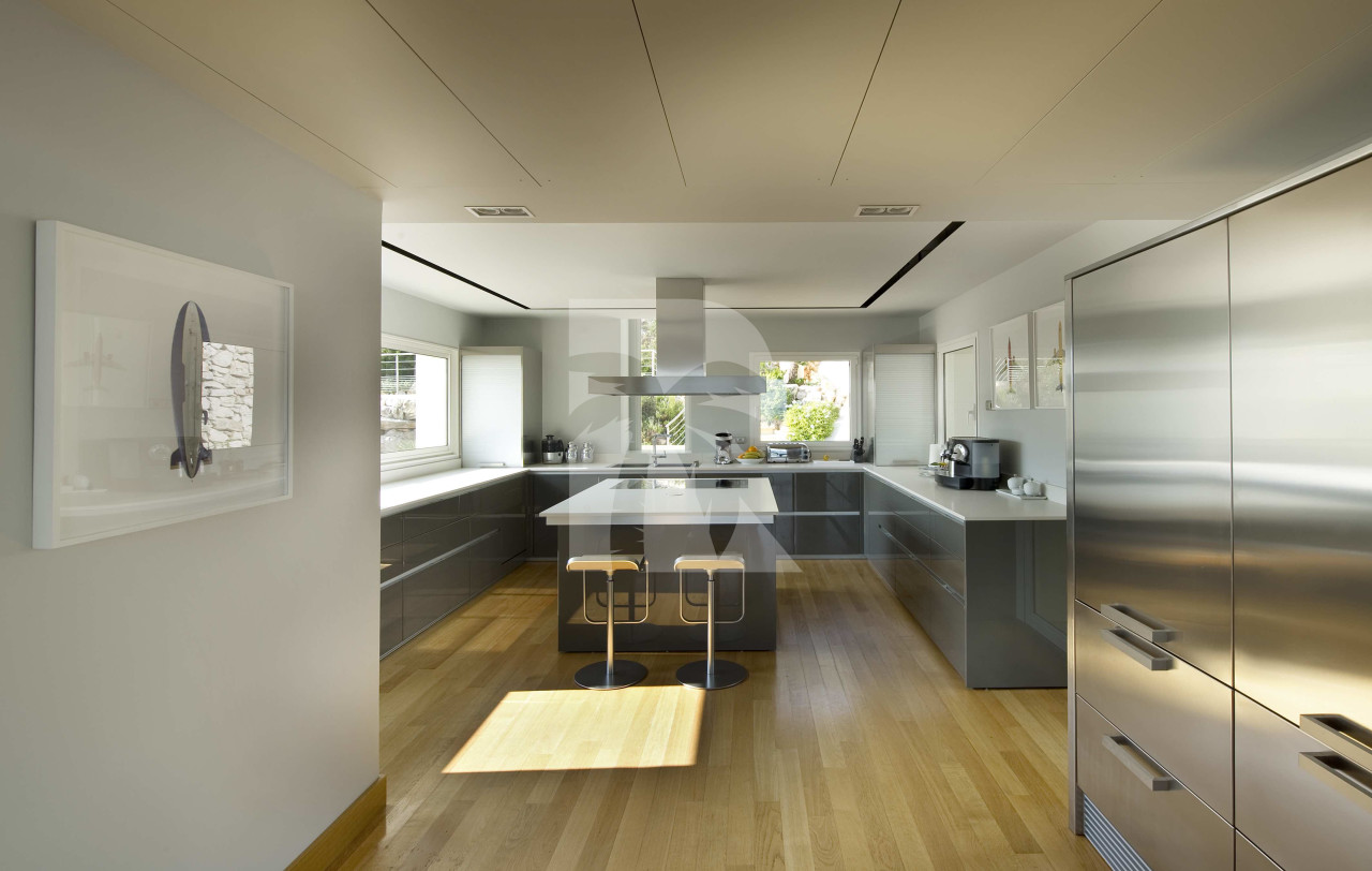villa in Saint-Jean-Cap-Ferrat : Rent fantastic modern villa with sea view on the exclusive  Cap Ferrat - Photo 12