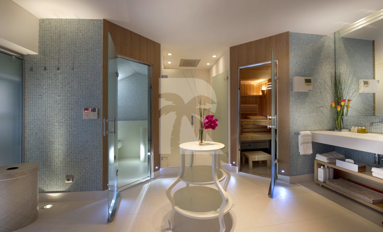 villa in Saint-Jean-Cap-Ferrat : Rent fantastic modern villa with sea view on the exclusive  Cap Ferrat - Photo 5