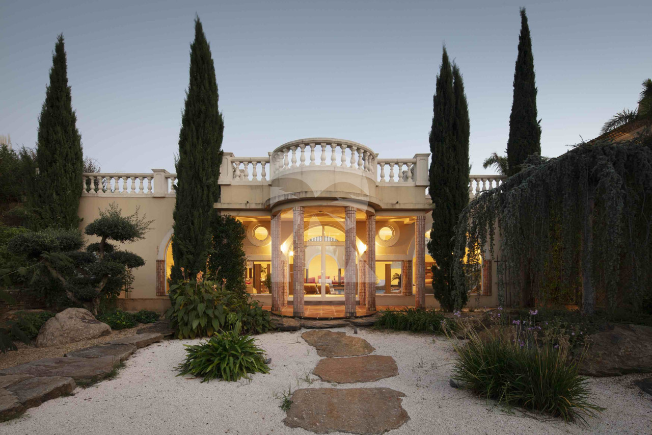 villa in Gassin : Rent majestic 7-bedroom villa  with swimming pool and staff apartment  in Saint Tropez - Photo 6