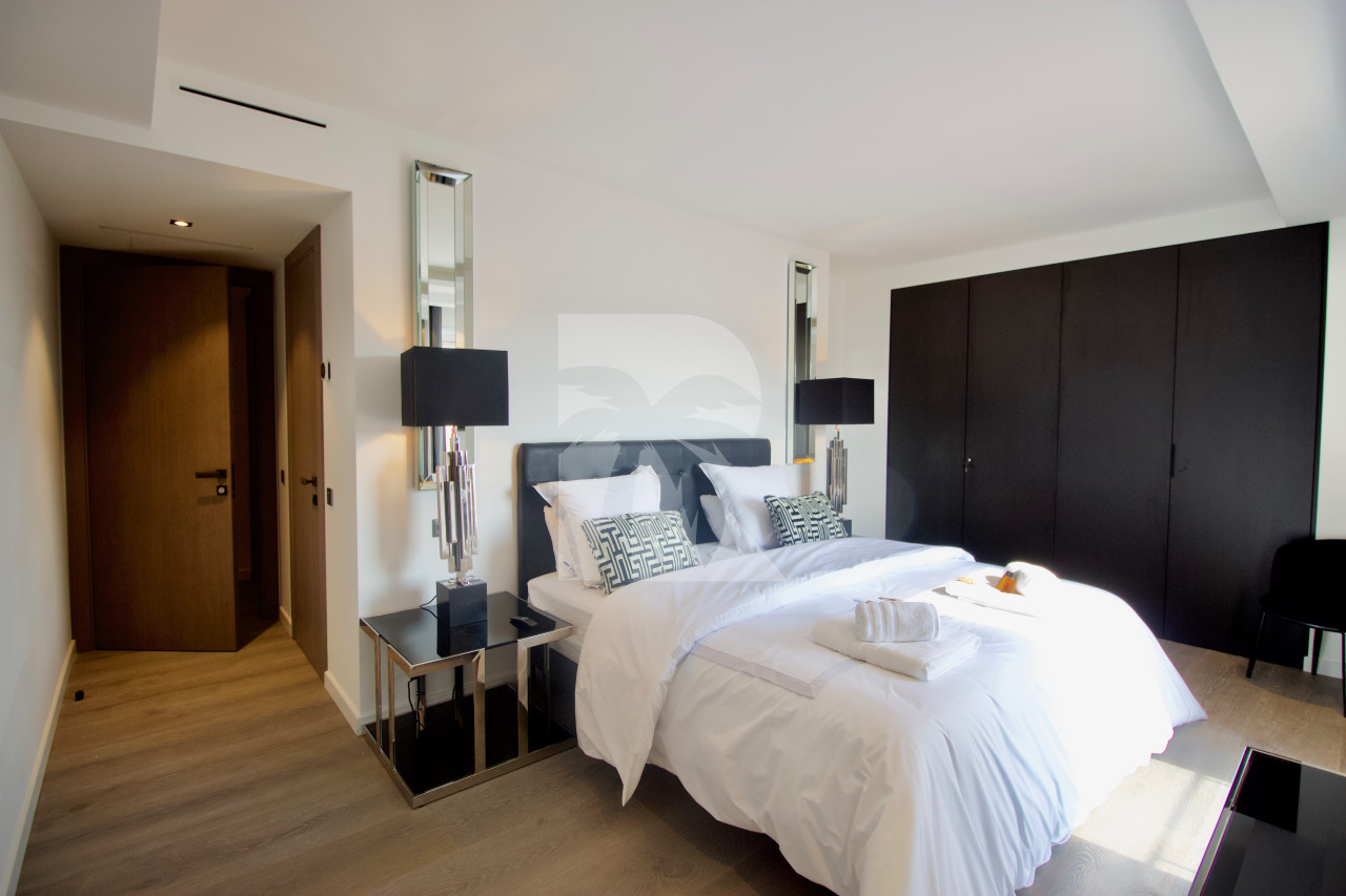 apartment in Cannes : Rent fantastic 3-bedroom apartment in Cannes within seconds from the Croisette and 3 minutes to the Palais des Festivals - Photo 7