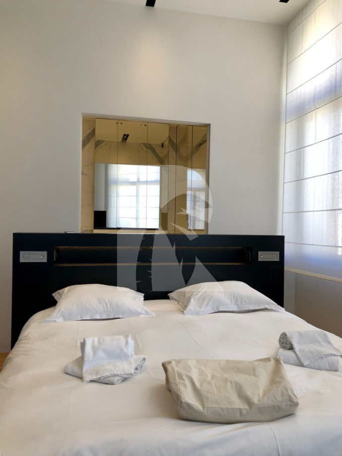 apartment in Cannes : Rent stunning modern 3/4 bedroom apartment located within just about 2 minutes walk to the Palais des Festivals - Photo 11
