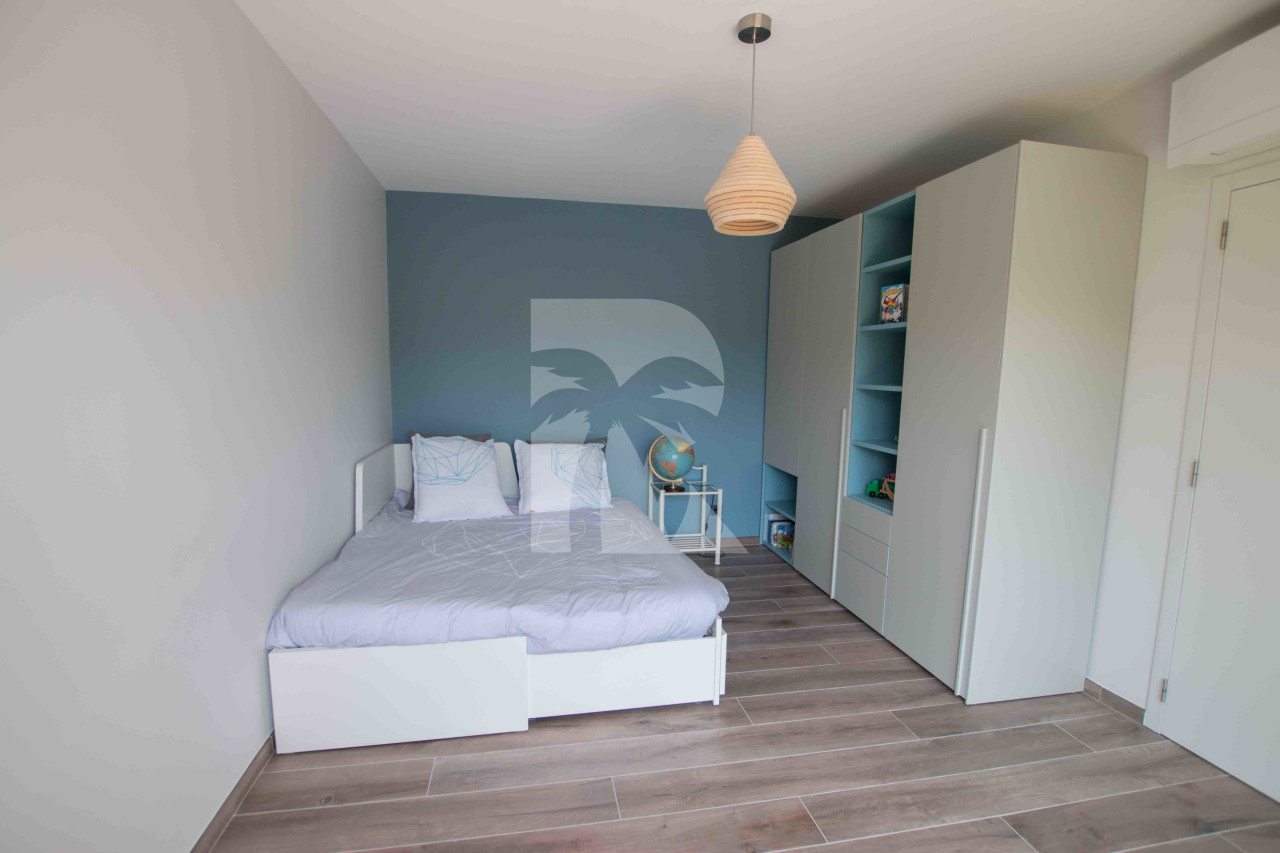 villa in Châteauneuf-Grasse : Rent superb 4-bedroom villa with swimming pool close to Valbonne and a quick 10 minute drive to Mougins school - Photo 10