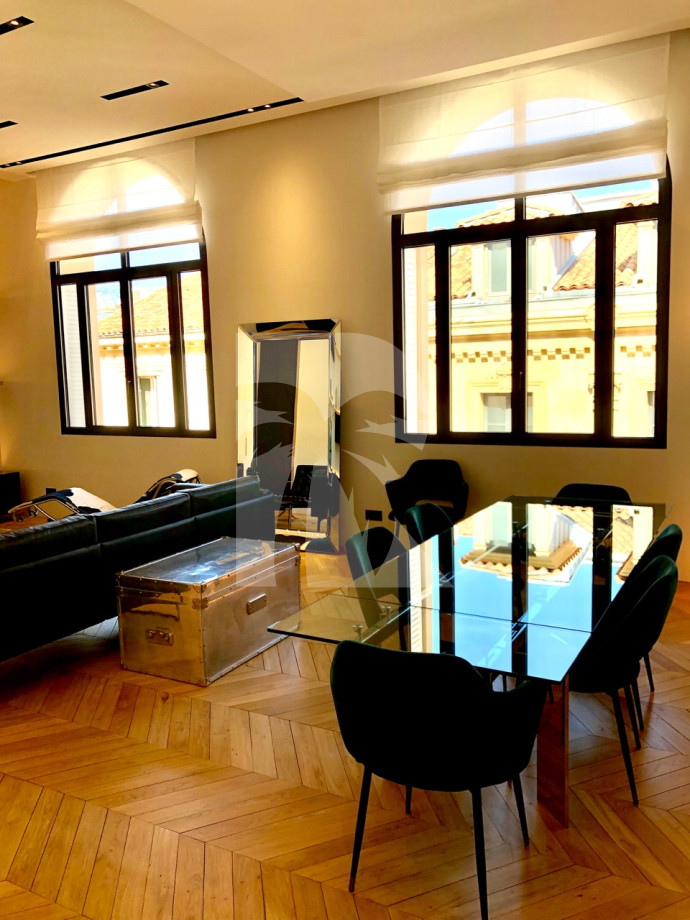 apartment in Cannes : Rent stunning modern 3/4 bedroom apartment located within just about 2 minutes walk to the Palais des Festivals - Photo 4