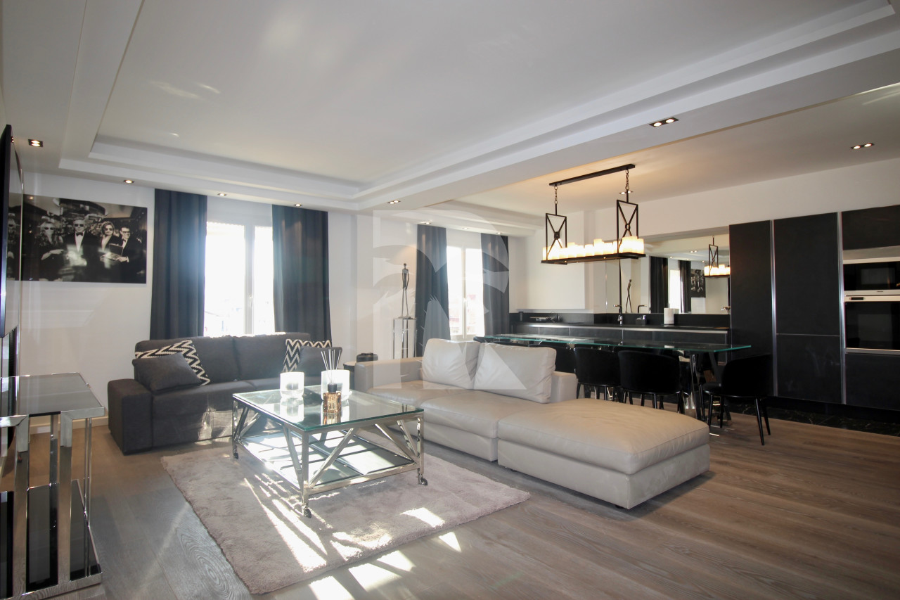 apartment in Cannes : Rent fantastic 3-bedroom apartment in Cannes within seconds from the Croisette and 3 minutes to the Palais des Festivals - Photo 5