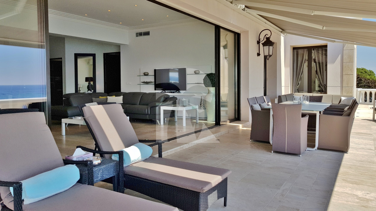 villa in Cannes : Exceptional Waterfront property in Cannes - Photo 6