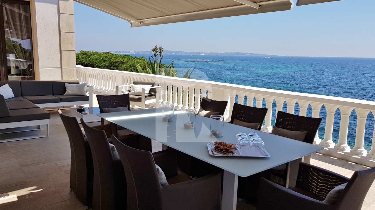 villa in Cannes : Exceptional Waterfront property in Cannes - Photo 5