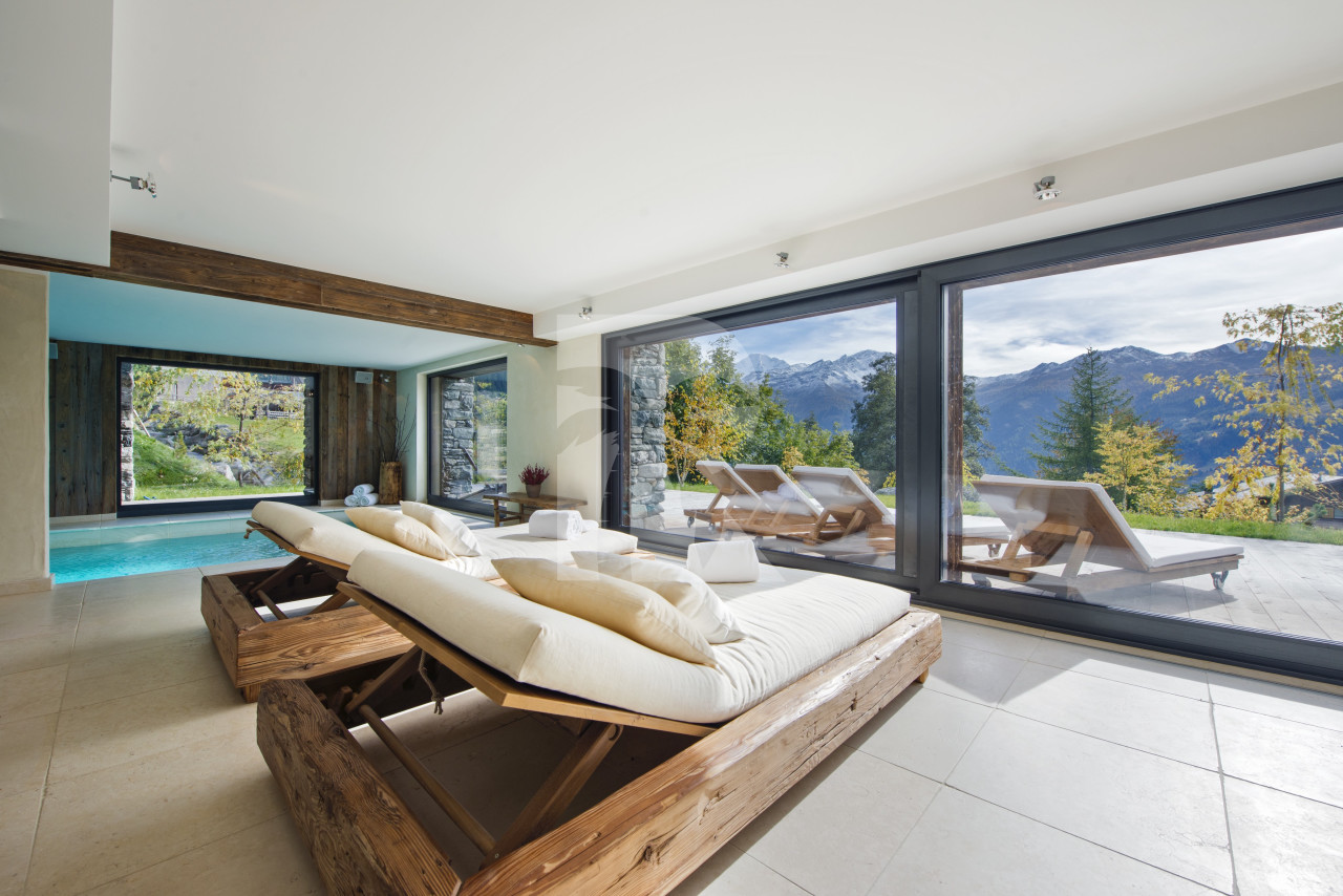 villa in Verbier : Rent this 1000sqm chalet in Verbier. - Photo 0