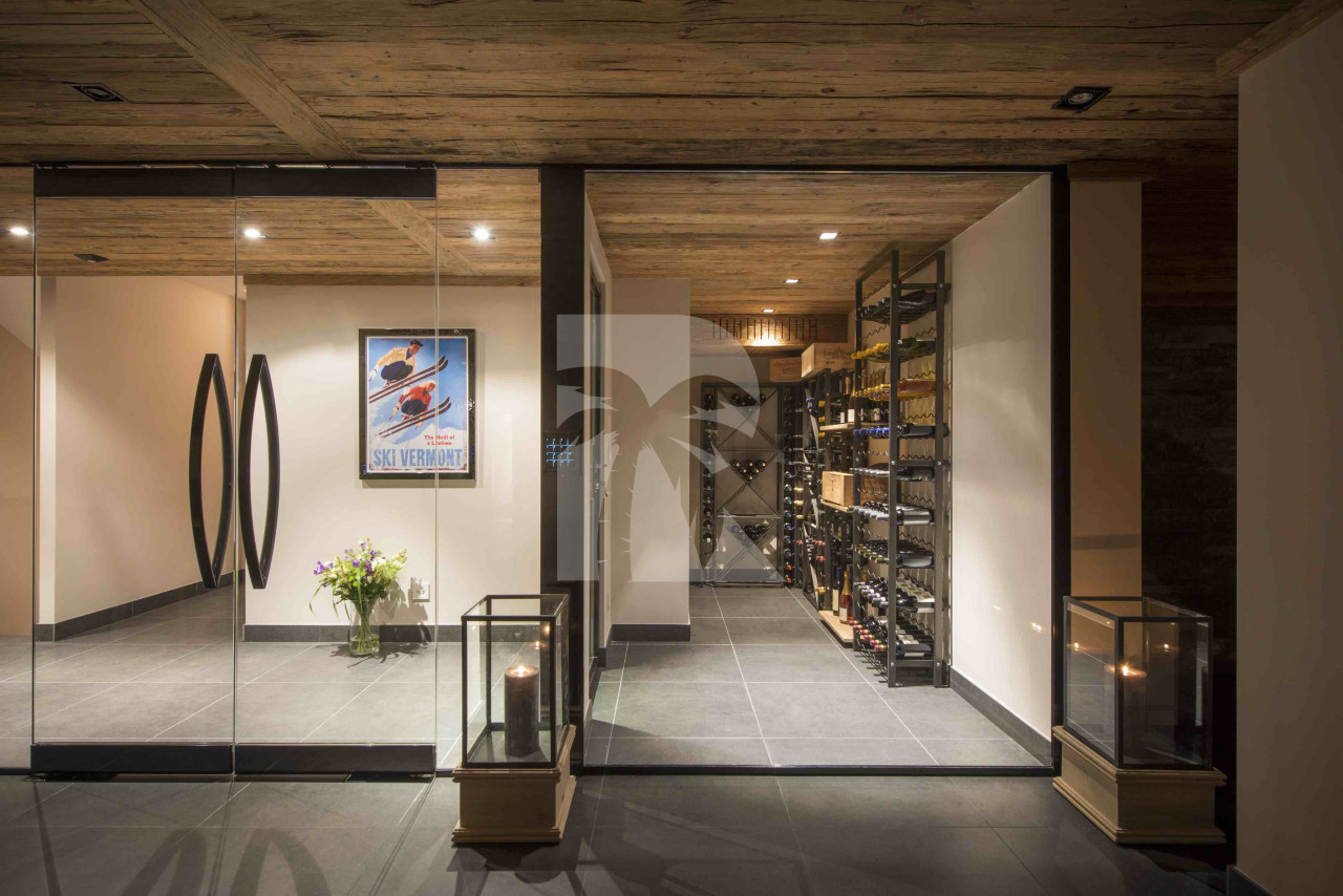 villa in Verbier : Rent estate comprised of 2 luxury chalets in Verbier with spa as well as a chalet for staff - Photo 8