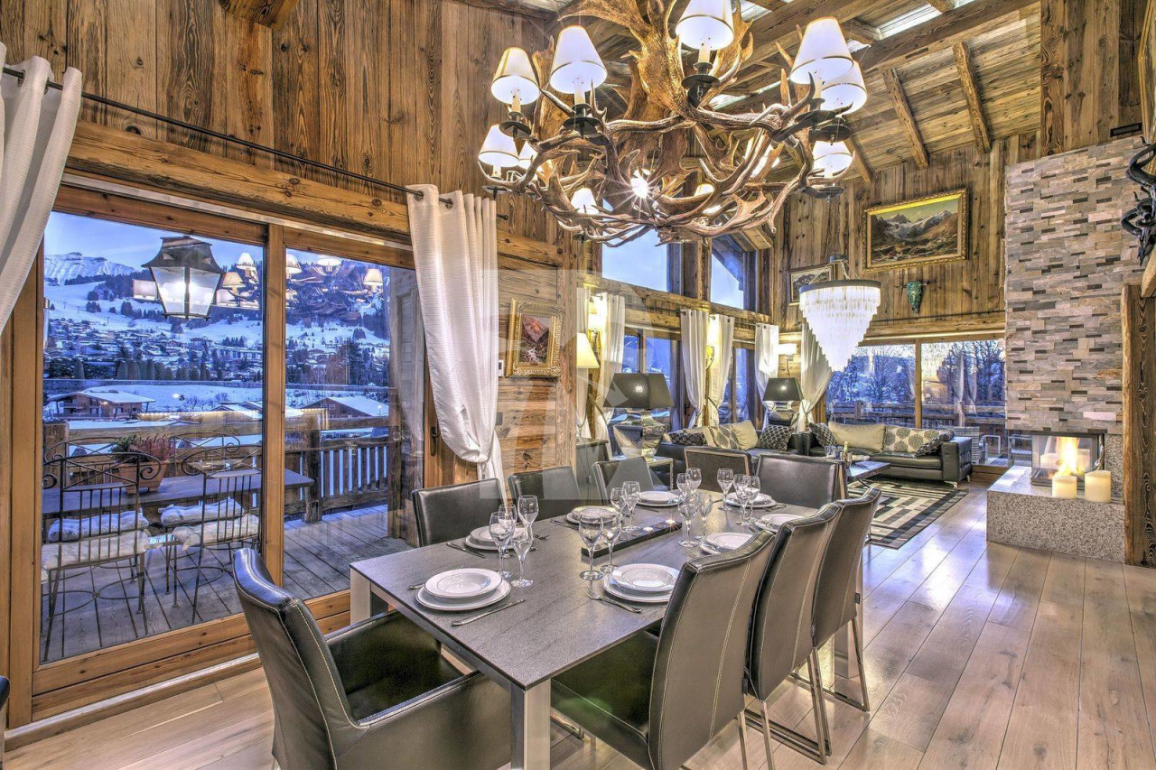 villa in Megève : Rent this ultimate luxury chalet in Mont d'Arbois, walking distance to Megeve. - Photo 4