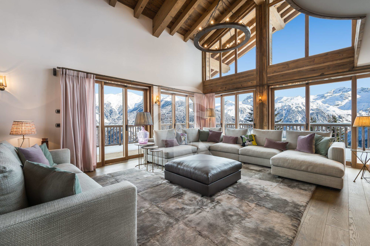 villa in Courchevel : Rent this brand new chalet with a great location in Courchevel Moriond 1650 - Photo 0