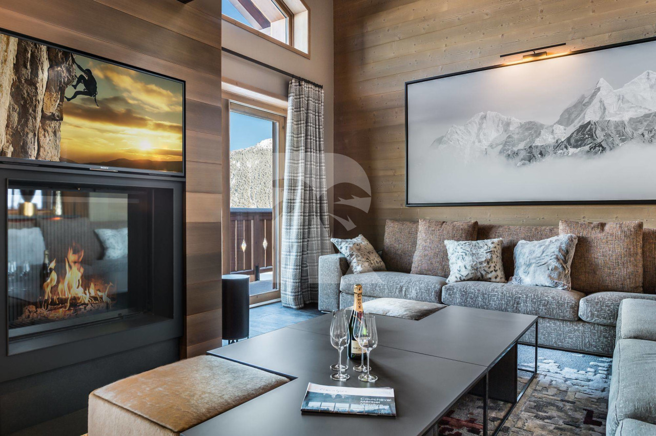 villa in Courchevel : Rent a brand new chalet of 900 sqm located in Courchevel 1850 - Photo 4