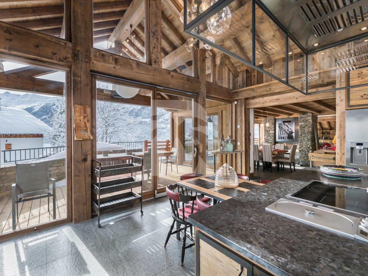villa in Méribel : Rent the most beautiful in Méribel village perfect for a family winter holiday - Photo 2