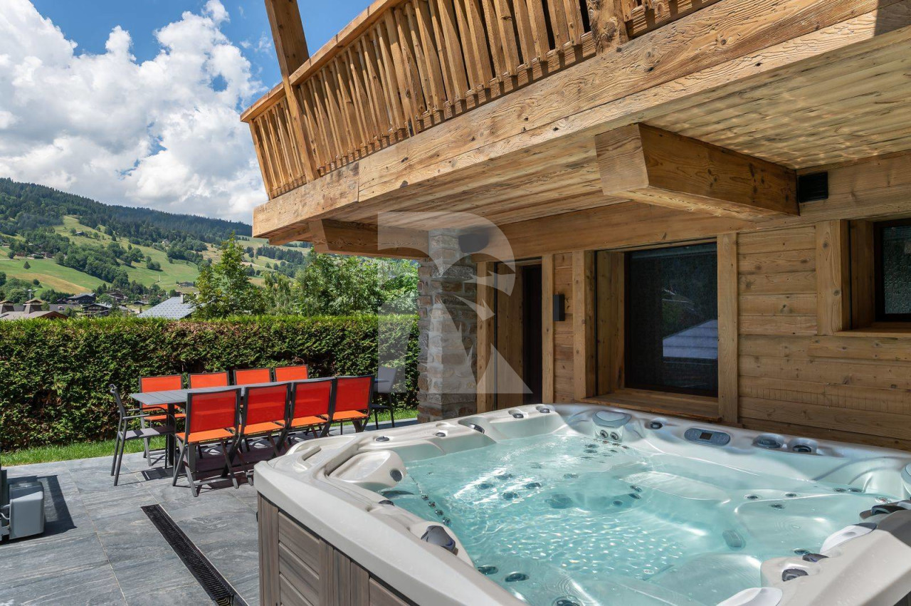 villa in Megève : Rent this exceptional chalet in Megeve Center. - Photo 6