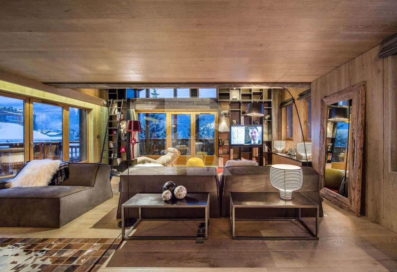 villa in Courchevel : Rent this 5 bedrooms chalet in Courchevel 1650 - Photo 2
