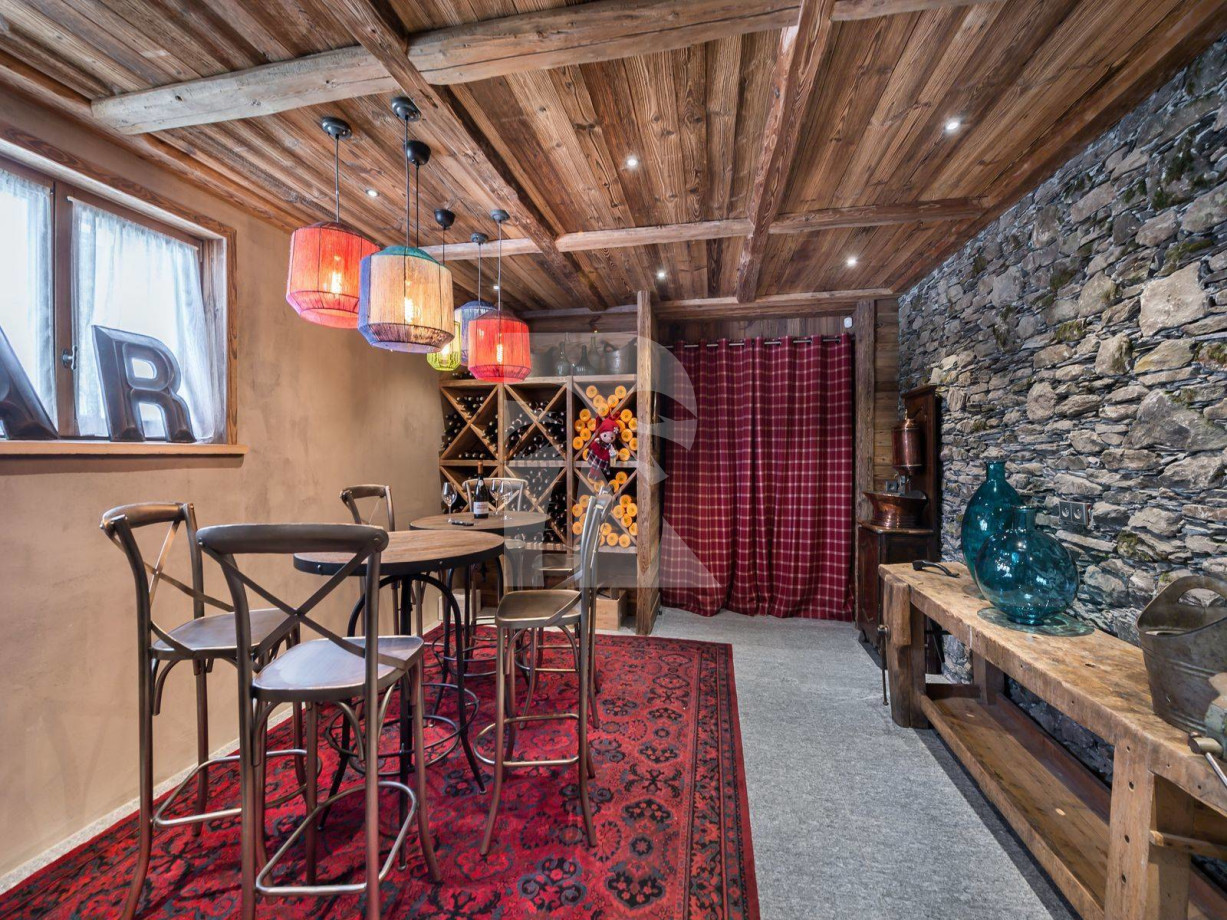 villa in Méribel : Rent the most beautiful in Méribel village perfect for a family winter holiday - Photo 3