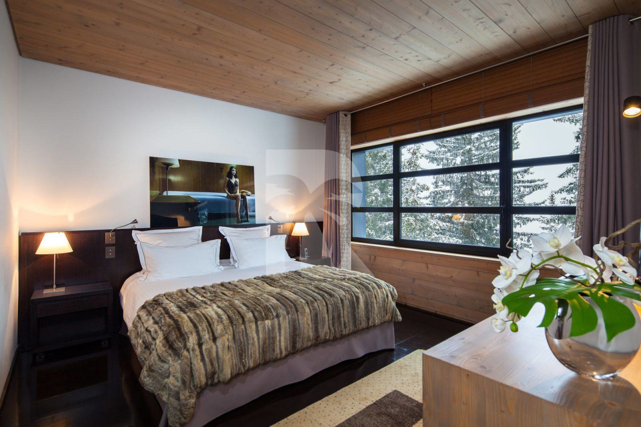 villa in Courchevel : Rent a Luxury chalet in the hamlet of Cospillot. - Photo 6
