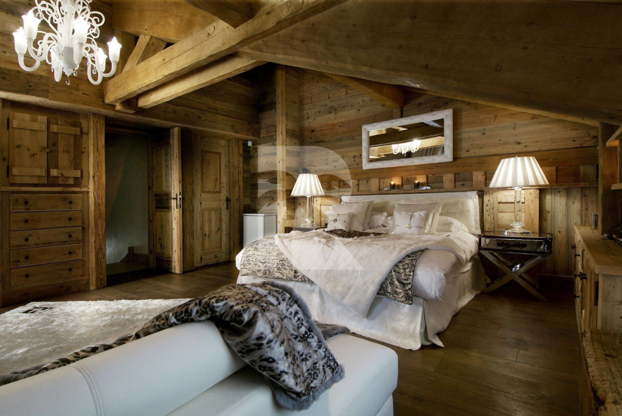 villa in Courchevel : Rent a700 sqm chalet in Courchevel 1850 with a Wonderful Mountain View. - Photo 8