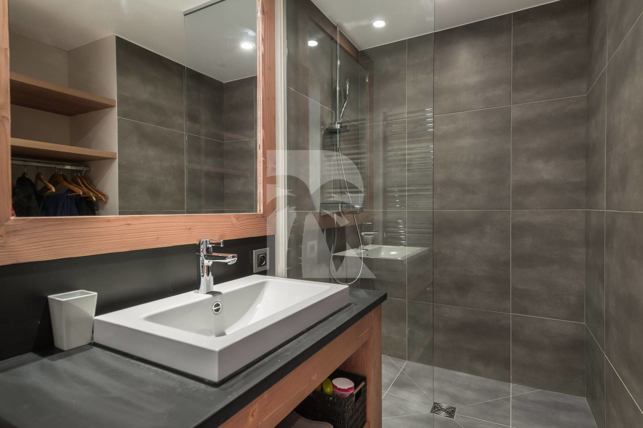 villa in Méribel : Rent this lovely chalet located in Morel close to the ski lift. - Photo 10