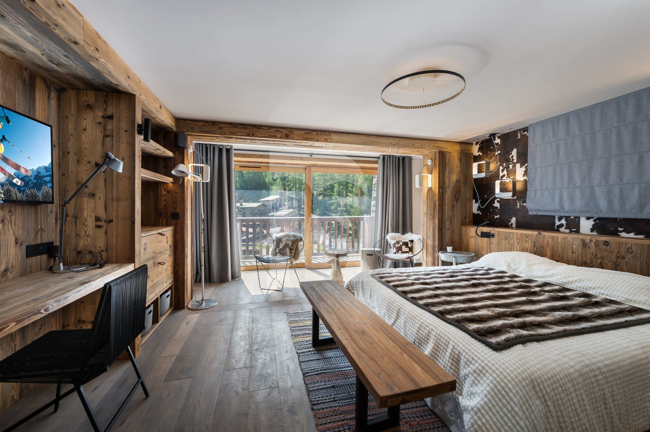 villa in Val d'Isere : Rent this chalet in Le Fornet, 200 m from the slopes. - Photo 8