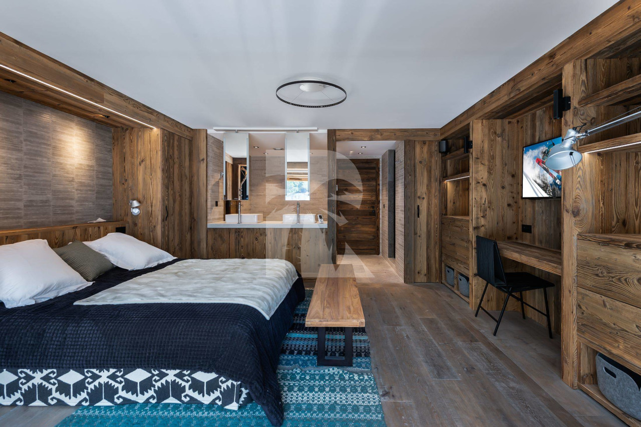 villa in Val d'Isere : Rent this chalet in Le Fornet, 200 m from the slopes. - Photo 9