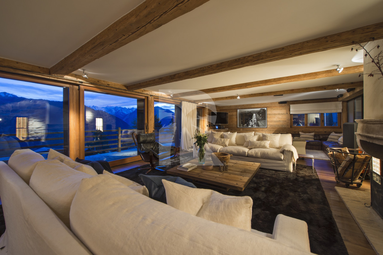 villa in Verbier : Rent this 1000sqm chalet in Verbier. - Photo 2