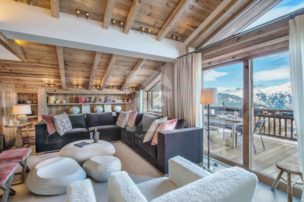 villa in Courchevel : Rent a Wonderful chalet in the most prestigious area of Courchevel. - Photo 6