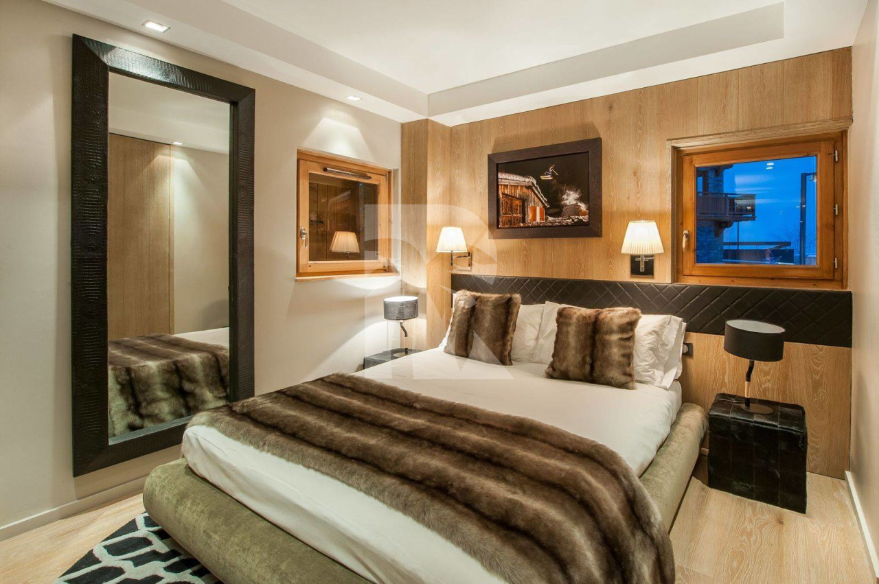 villa in Courchevel : Rent this 5 bedrooms chalet in Courchevel 1650 - Photo 11