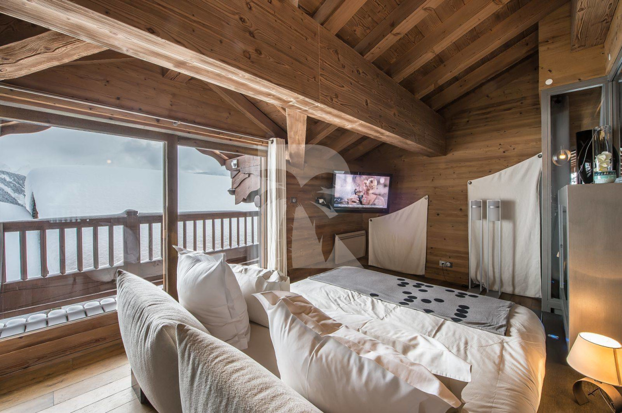 villa in Courchevel : Rent a Ski in / ski out Chalet on Pralong slopes. - Photo 1