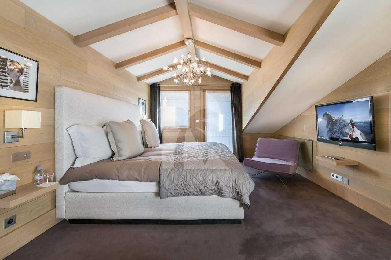 villa in Courchevel : Rent one of the most beautiful chalet in Courchevel Moriond 1650 - Photo 10