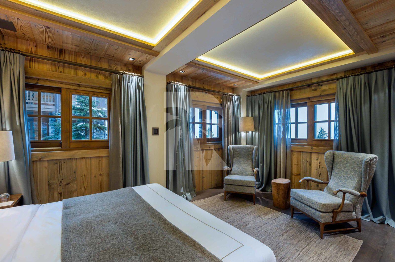 villa in Courchevel : Rent a Wonderful chalet in the most prestigious area of Courchevel. - Photo 9
