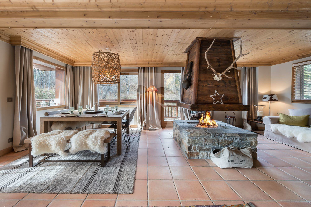 villa in Méribel : Rent this renovated chalet with a perfect location in Méribel station. - Photo 9