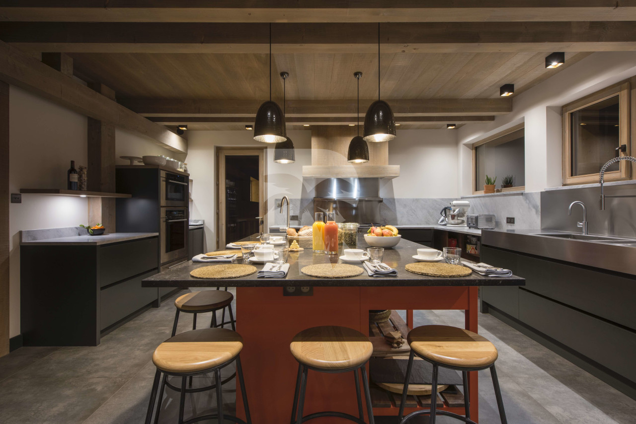 villa in Méribel : Rent one of the most luxury chalet in Meribel - Photo 10