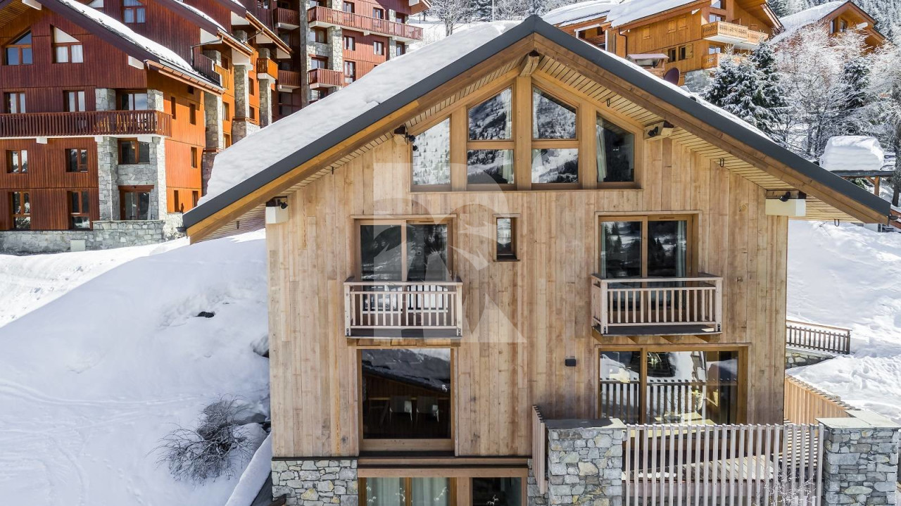 villa in Méribel : Rent this lovely chalet located in Morel close to the ski lift. - Photo 0