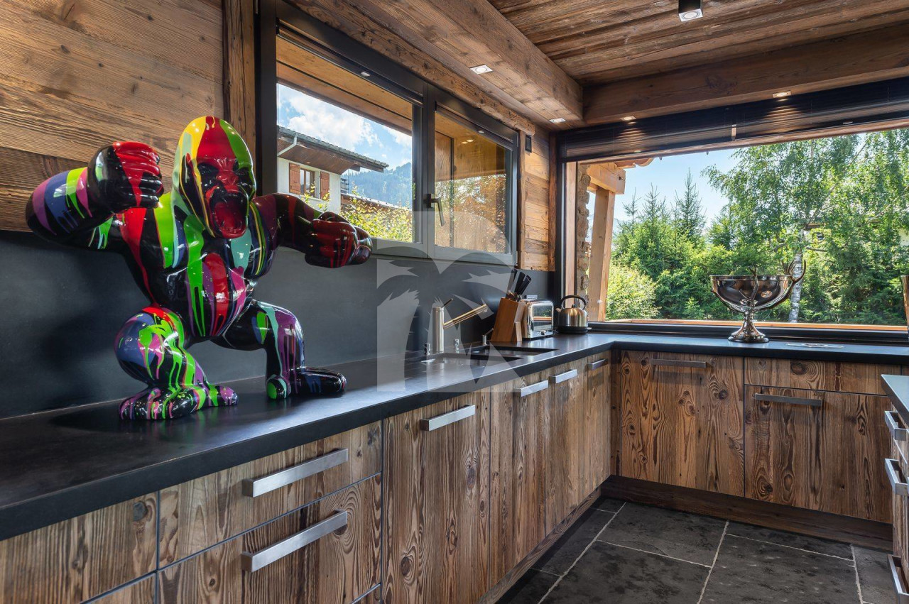 villa in Megève : Rent this exceptional chalet in Megeve Center. - Photo 10