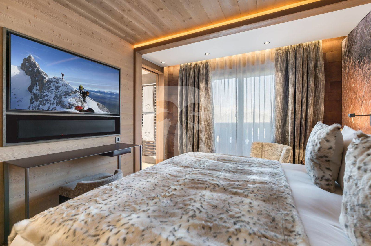 villa in Courchevel : Rent a brand new chalet of 900 sqm located in Courchevel 1850 - Photo 8