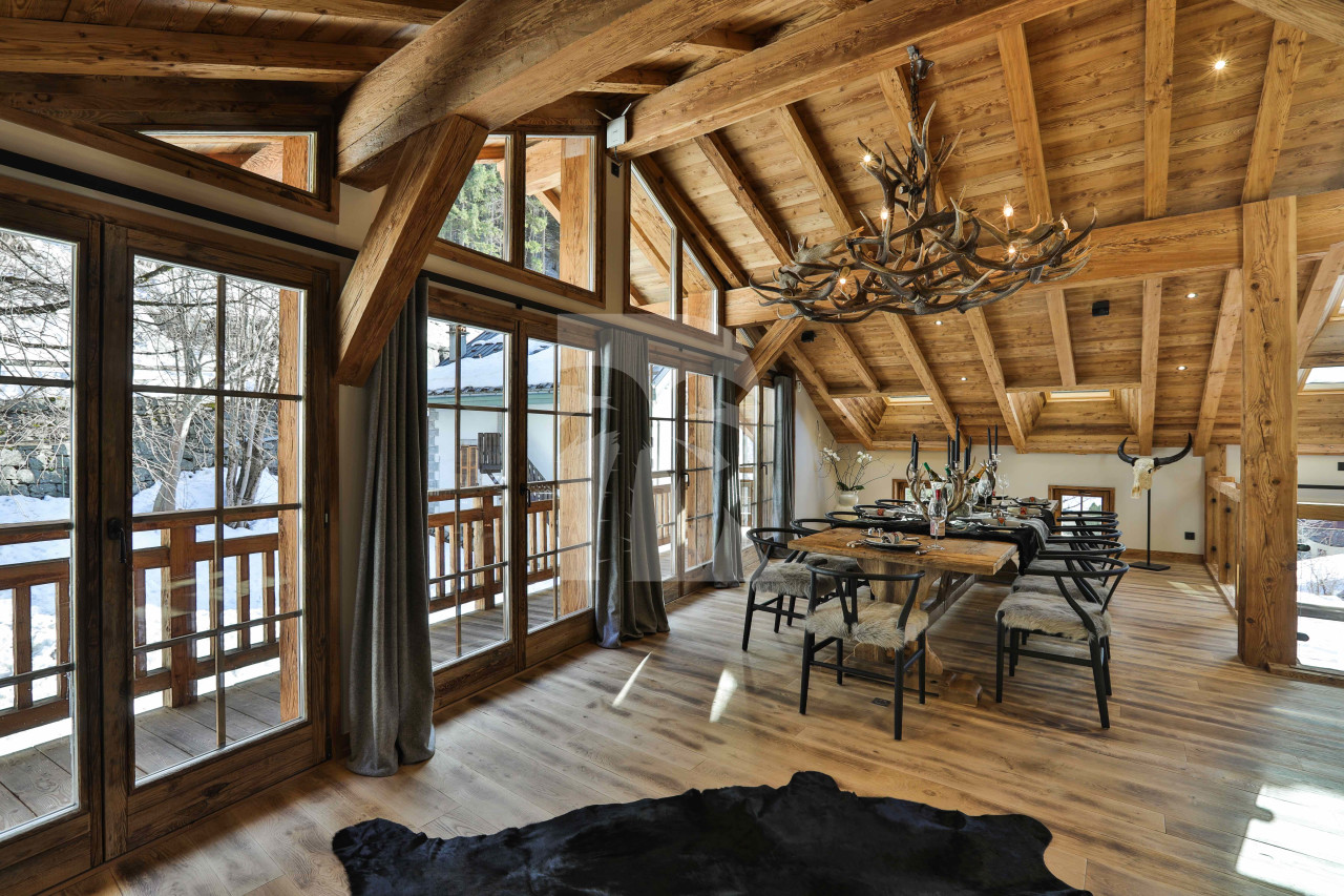 villa in Chamonix : Rent this chalet perfect for large group of 22 guests in Les Tines. - Photo 9