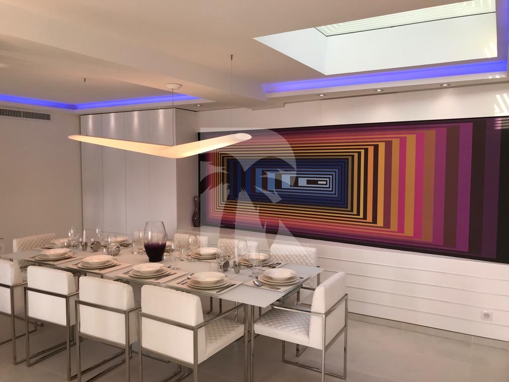 villa in Cap d'Antibes : Rent this brand new modern villa with a sea view on the Cap d'Antibes. - Photo 2