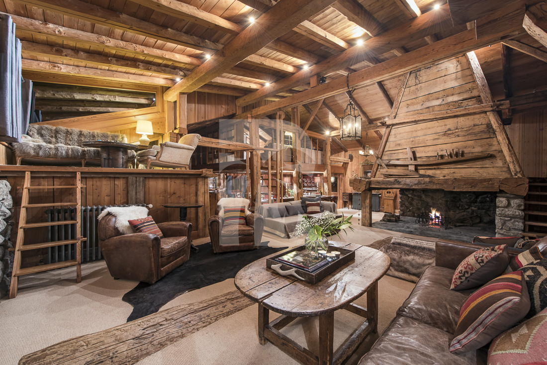 villa in Chamonix : Rent one of the oldest chalet of Chamonix located in the Village of 'les Bois' - Photo 9