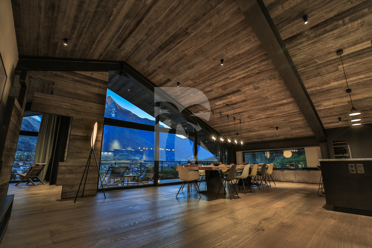 villa in Chamonix : Rent this very modern chalet with stunning views - Photo 6