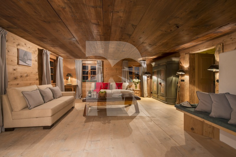 villa in Lech : Rent enchanting chalet with spa, sine cellar and cinema room in Lech, Austria - Photo 6